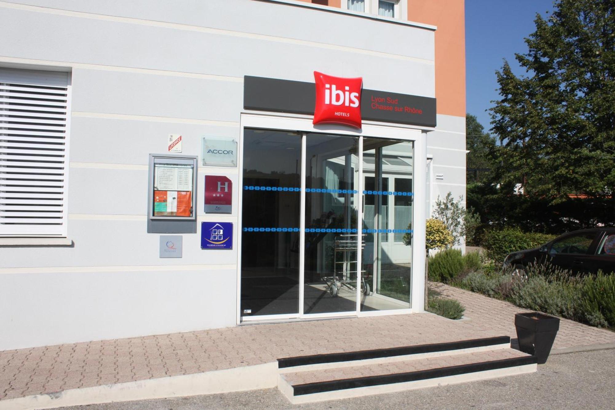Ibis Lyon Sud Chasse Sur Rhone Hotel Bagian luar foto