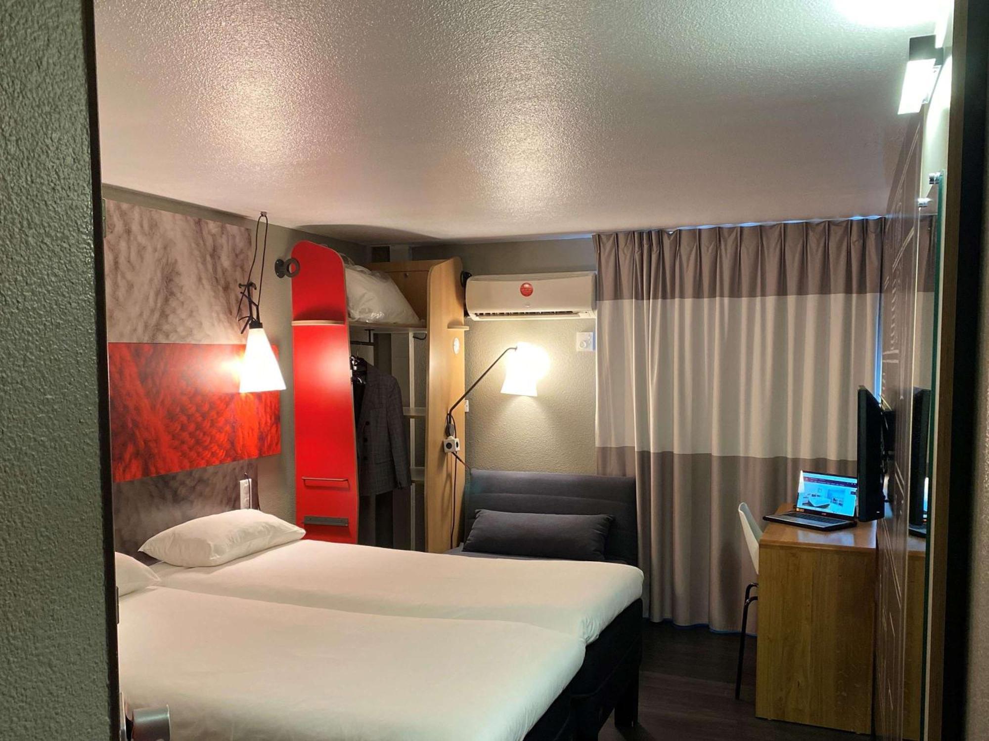 Ibis Lyon Sud Chasse Sur Rhone Hotel Bagian luar foto